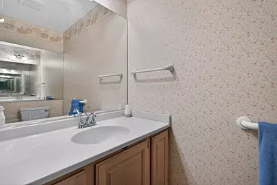 25651 W Illinois Route 60 Highway, Grayslake, IL 60030 - Photo 27