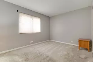 4925 W 109th St, Oak Lawn, IL 60453 - Photo 15