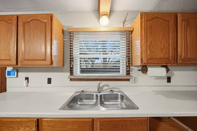 513 1st Avenue, Dixon, IL 61021 - Photo 15