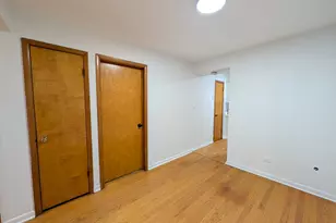 1502 W Hollywood Ave, Chicago, IL 60660 - Photo 11