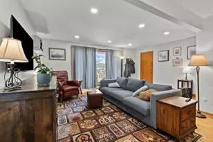 6610 N Northwest Hwy, Chicago, IL 60631 - Photo 3