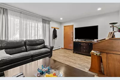 6610 N Northwest Highway, Chicago, IL 60631 - Photo 9