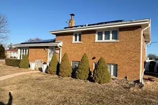 8901 Octavia Ave, Morton Grove, IL 60053 - Photo 1