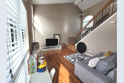 615 Newbury Lane, Schaumburg, IL 60173 - Photo 5