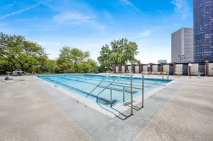 5455 N Sheridan Rd, Chicago, IL 60640 - Photo 15