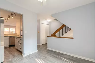 1611 Waxwing Court, Schaumburg, IL 60173 - Photo 9