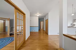 18144 Lake Shore Dr, Orland Park, IL 60467 - Photo 5