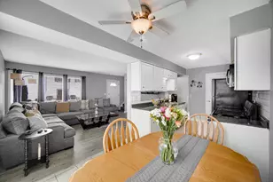 20162 S Fairwood Ct, Frankfort, IL 60423 - Photo 13