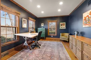 39W113 Ridge Line Rd, Saint Charles, IL 60175 - Photo 5