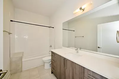 5139 N Broadway Street #405, Chicago, IL 60640 - Photo 3