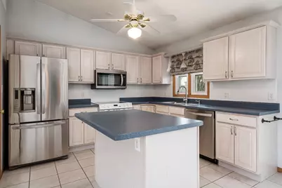 212 Royal Avenue, Belvidere, IL 61008 - Photo 17