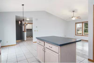 212 Royal Avenue, Belvidere, IL 61008 - Photo 21