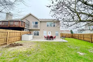 452 Gloria Ln, Oswego, IL 60543 - Photo 19