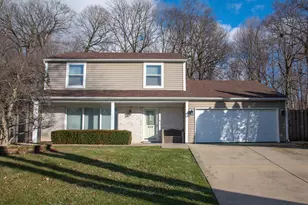 404 Livingston Dr, New Lenox, IL 60451 - Photo 1