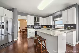 1661 Trails End Ln, Bolingbrook, IL 60490 - Photo 3