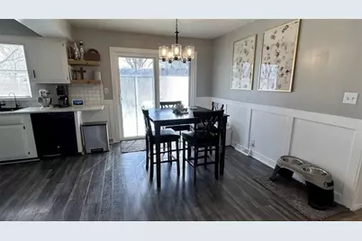 2215 Heather Hills Drive, Saint John, IL 61873 - Photo 9