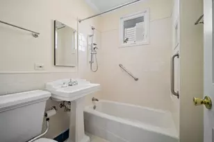 554 Brier St, Kenilworth, IL 60043 - Photo 7