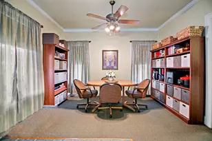 396 S Wildwood Ave, Kankakee, IL 60901 - Photo 9