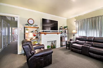 396 S Wildwood Avenue, Kankakee, IL 60901 - Photo 3