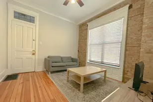 3765 N Kenmore Ave, Chicago, IL 60613 - Photo 3