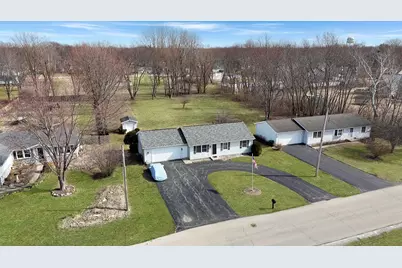 135 N Cook Street, Braidwood, IL 60408 - Photo 5