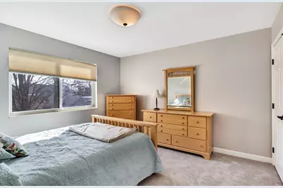 66 Hunt Trail, Lake Barrington, IL 60010 - Photo 15