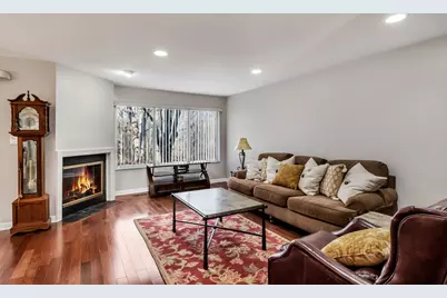 66 Hunt Trail, Lake Barrington, IL 60010 - Photo 11