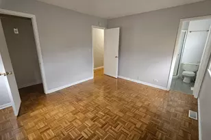 266 Trowbridge Rd, Elk Grove Village, IL 60007 - Photo 7