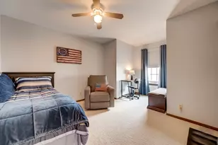 4606 Carrier Cir, Plainfield, IL 60586 - Photo 29