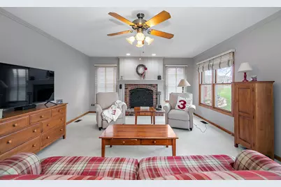 16200 Kingsport Road, Orland Park, IL 60467 - Photo 5