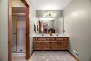 16200 Kingsport Rd, Orland Park, IL 60467 - Photo 17