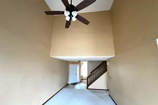 165 Winchester Dr, Streamwood, IL 60107 - Photo 5