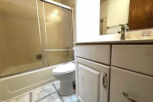 165 Winchester Dr, Streamwood, IL 60107 - Photo 17