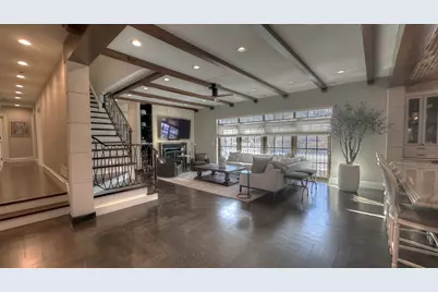 6227 N Sauganash Avenue, Chicago, IL 60646 - Photo 17