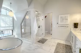 6227 N Sauganash Ave, Chicago, IL 60646 - Photo 35