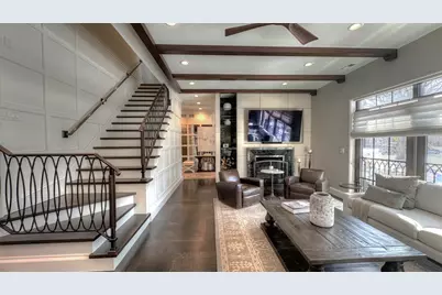 6227 N Sauganash Avenue, Chicago, IL 60646 - Photo 13