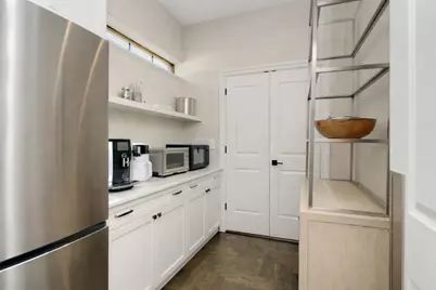 6227 N Sauganash Avenue, Chicago, IL 60646 - Photo 19