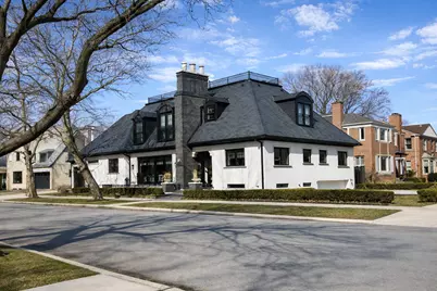 6227 N Sauganash Avenue, Chicago, IL 60646 - Photo 1