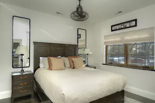 6227 N Sauganash Ave, Chicago, IL 60646 - Photo 51