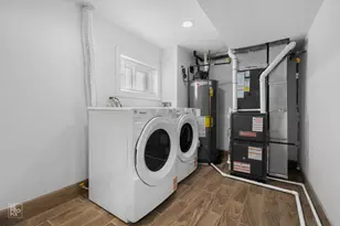 3733 W 58th St, Chicago, IL 60629 - Photo 21