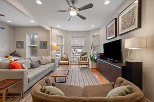 2444 N Linden Pl, Chicago, IL 60647 - Photo 3