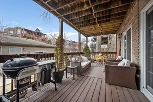 2444 N Linden Pl, Chicago, IL 60647 - Photo 13