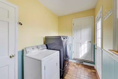 2013 N Windsor Drive, Arlington Heights, IL 60004 - Photo 15