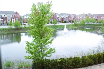 1218 Byrne Boulevard, Vernon Hills, IL 60061 - Photo 23