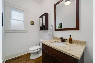 2852 W Fletcher Street, Chicago, IL 60618 - Photo 15