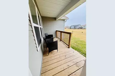 2222 Maggie Lane, Sycamore, IL 60178 - Photo 23