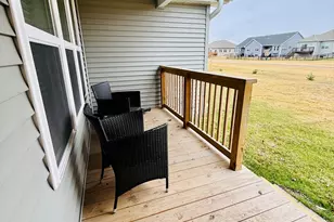 2222 Maggie Ln, Sycamore, IL 60178 - Photo 23