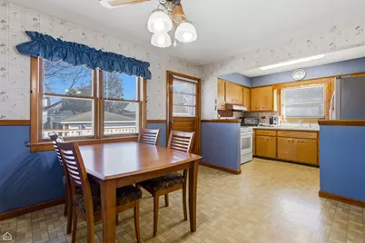 139 S 2nd Avenue, Lombard, IL 60148 - Photo 9