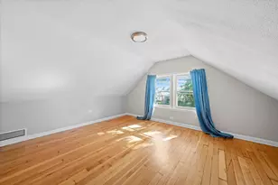 5756 S Kolmar Ave, Chicago, IL 60629 - Photo 9