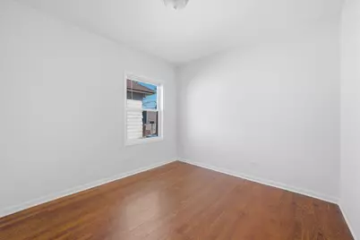 8233 S Harper Avenue, Chicago, IL 60619 - Photo 17